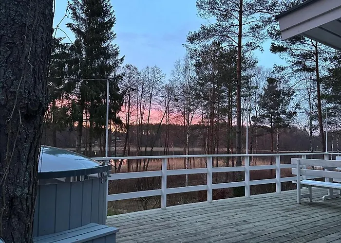 Willa Sosnowy Azyl *